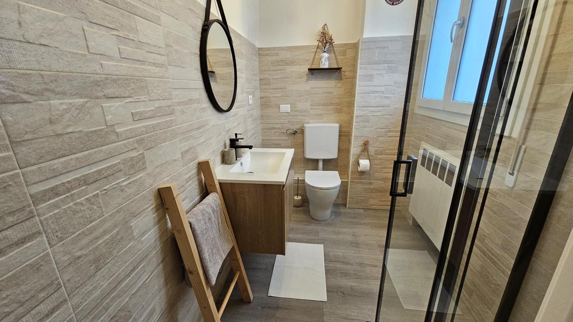 Wanderlust Rooms Bologna Fiera, Free Parking エクステリア 写真